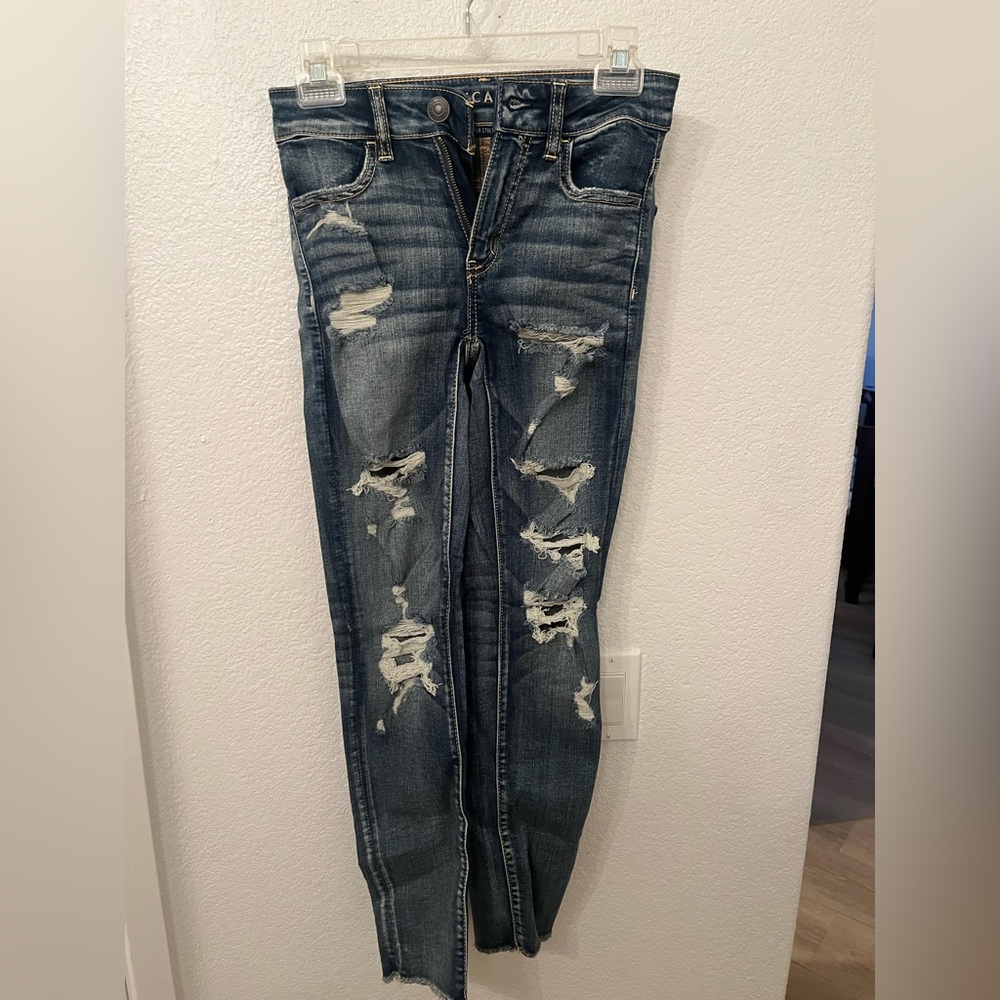 American eagle ripped jeans size 00